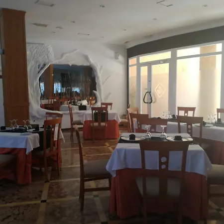 Apartahotel Noche De Ronda